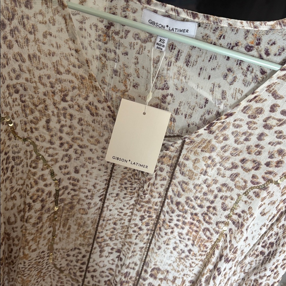 NWT! Gibson Latimer Sheer Overlay - Picture 3 of 7